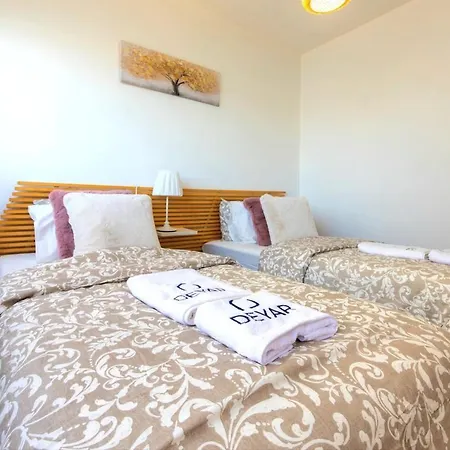 شقة Sea View With Pool - Relax By The Coast